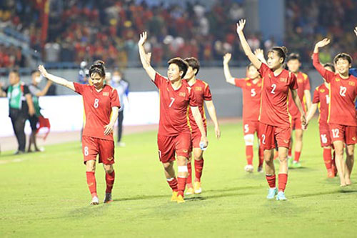 Thắng thuyết phục Myanmar, đội nữ Việt Nam gặp Thái Lan tại chung kết