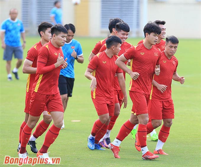 Thanh Bình, Mạnh Dũng là những cái tên được kỳ vọng đá chính khi gặp U23 Malaysia