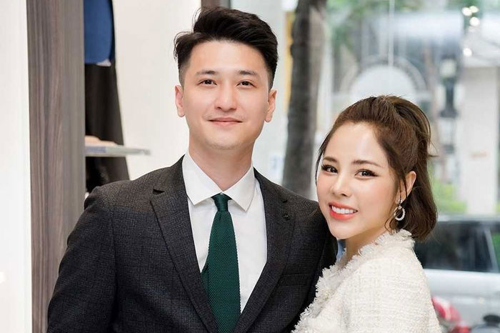 Vợ sắp cưới của Huỳnh Anh 'dằn mặt' fan nữ nửa đêm gửi ảnh 'mát mẻ' cho nam diễn viên