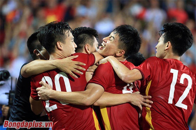 Vào lúc 19h00 ngày 22/5, U23 Việt Nam gặp U23 Thái Lan tại chung kết trên sân Mỹ Đình 