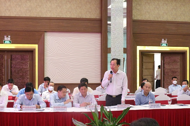 Ông Vương Quốc Nam – Phó Chủ tịch UBND tỉnh Sóc Trăng góp ý kiến