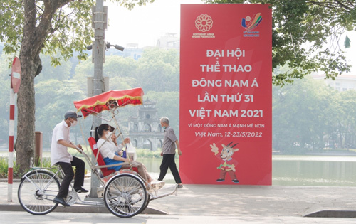 Tin vui: S&#x1ED1; ca COVID-19 m&#x1EDB;i t&#x1EA1;i H&#xE0; N&#x1ED9;i gi&#x1EA3;m ch&#x1EC9; c&#xF2;n h&#x1A1;n 300