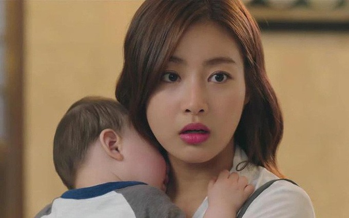 Xem xong clip ân ái nhân tình của chồng gửi, vợ chỉ nói 1 câu khiến chồng chết đứng