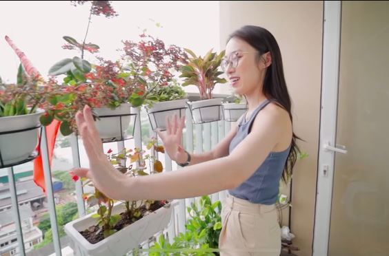 Ngắm căn nhà của Khánh Vy: Căn hộ rộng 100m2, 3 phòng ngủ, tối giản nhưng rất xinh