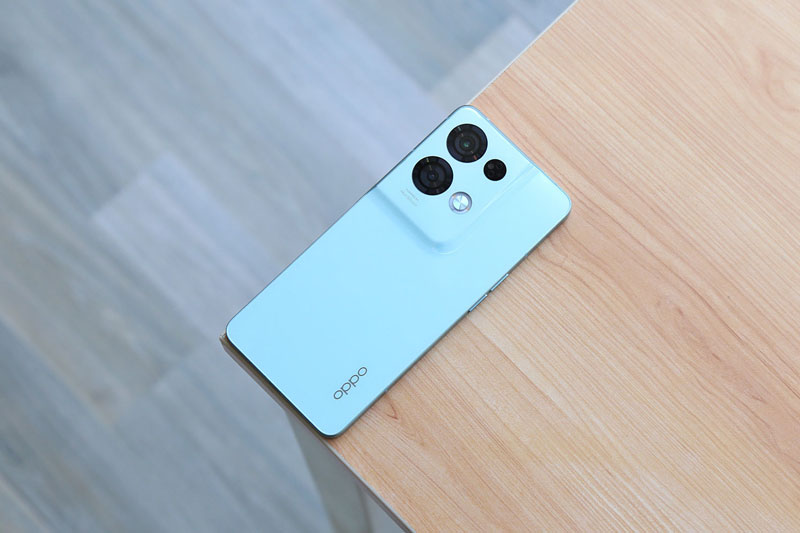 Smartphone chip Dimensity 8100-Max, RAM 12 GB, sạc siêu tốc, giá gần 14 triệu