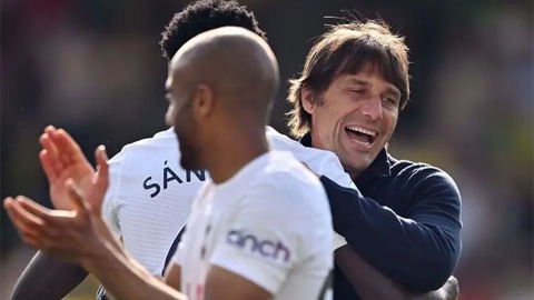 HLV Conte từ chối cam kết tương lai với Tottenham