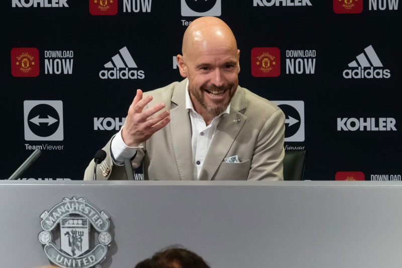 Man United đặt mục tiêu giảm 80 triệu bảng quỹ lương hè này