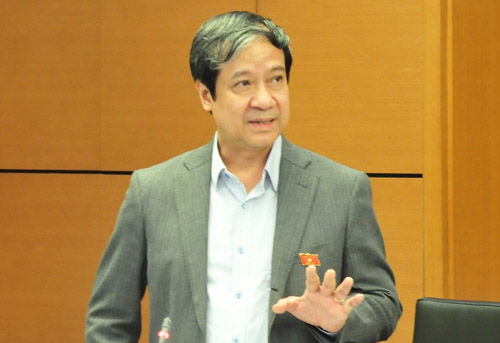 Bộ trưởng Bộ GD-ĐT lý giải việc giá sách giáo khoa mới tăng cao