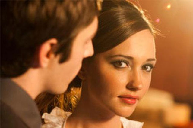 Cô con gái chẳng giống bố và nỗi niềm cay đắng của chàng kỹ sư trẻ bị 'đưa vào tròng'