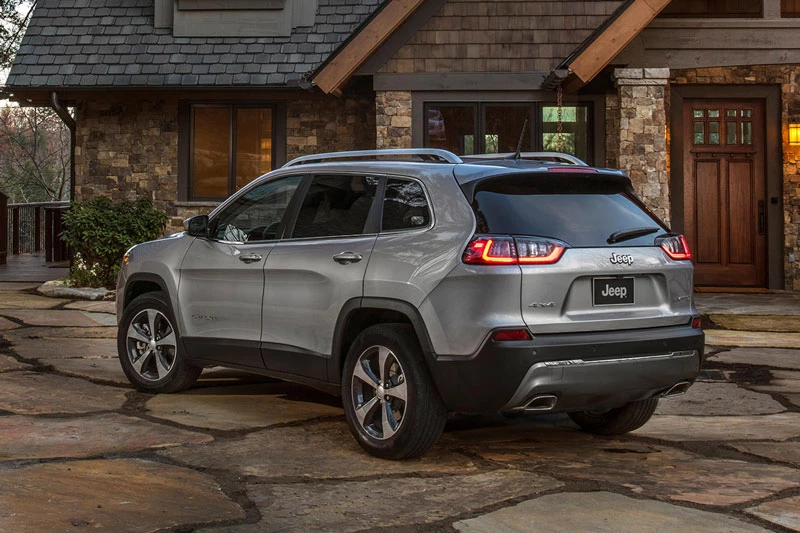 9. Jeep Cherokee.