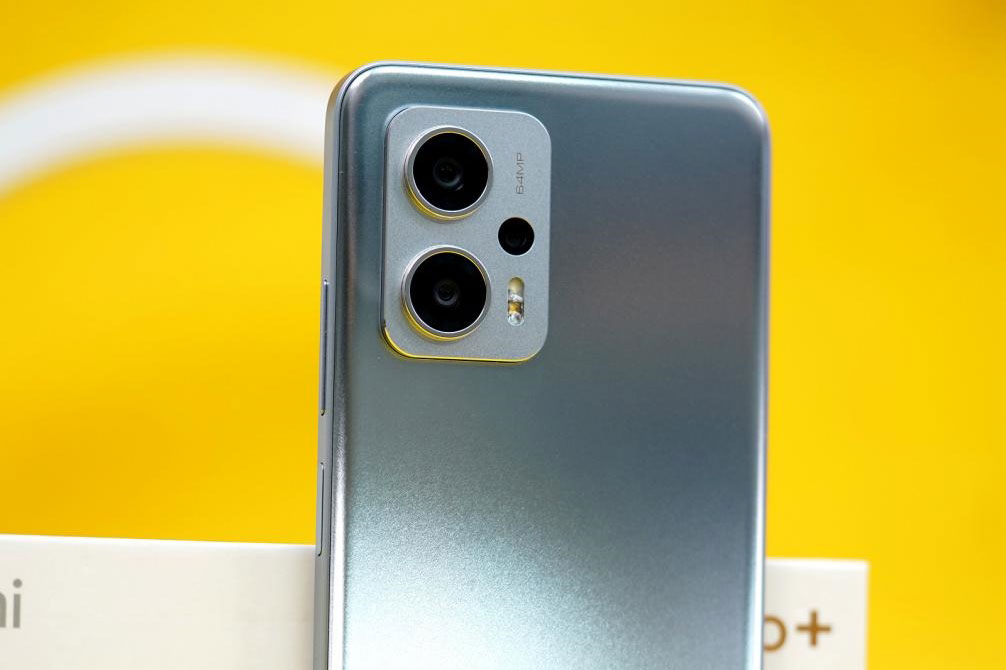 Smartphone chip Dimensity 8100, RAM 8 GB, sạc 120W, màn hình 144Hz, giá ‘hạt dẻ’