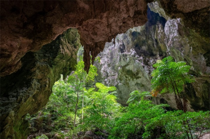 Bên trong hang động huyền ảo từng là nơi dừng chân của các vị vua xứ chùa Vàng - 2