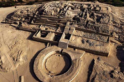 Thành phố lâu đời nhất châu Mỹ sở hữu kim tự tháp xấp xỉ 5.000 năm tuổi