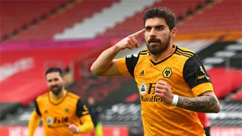 MU tổng tấn công Ruben Neves