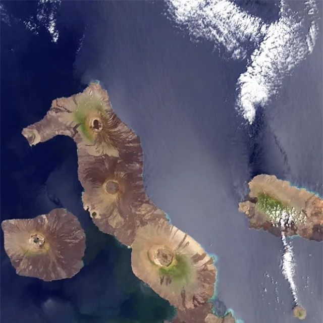 Những hòn đảo tự nhiên có hình dạng độc đáo nhất trên thế giới 5