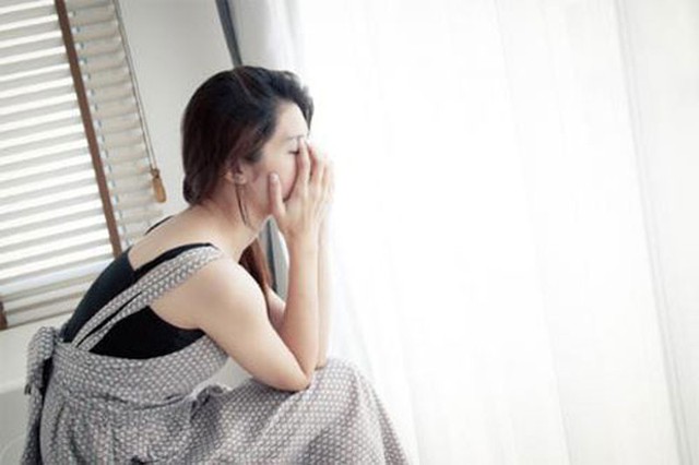 Lần đầu gọi điện cho người bạn trên mạng, tôi run rẩy khi nhìn thấy khuôn mặt, ánh mắt người ấy