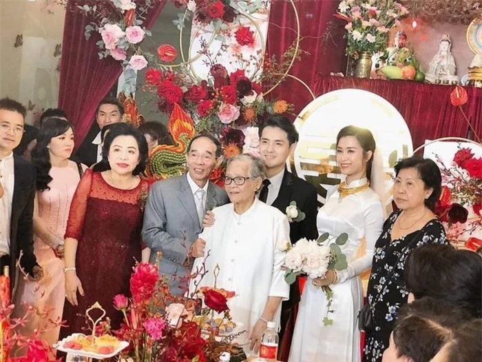 Mỹ nhân Việt khi làm dâu: Đông Nhi được khen hết lời, Hà Tăng khiến ai cũng ngưỡng mộ