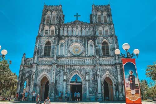 Rêu phong không kém Nhà thờ Lớn, Phú Yên cũng có 1 nhà thờ cổ bậc nhất Việt Nam