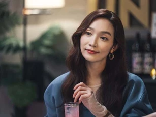 Ngồi chưa nóng chỗ, chị dâu tương lai đã lăn xả vào đòi mẹ tôi trả 300 triệu làm cả nhà ngỡ ngàng lẫn kinh ngạc