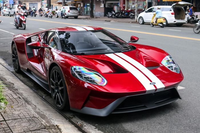 Cận cảnh siêu xe Ford GT tại Việt Nam
