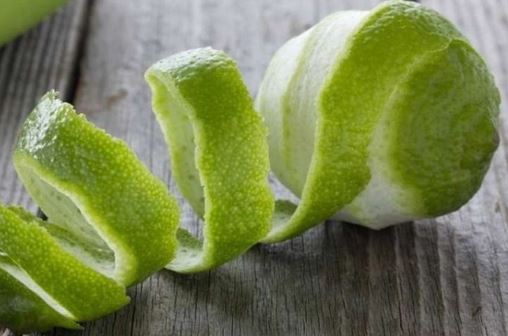 Đầu độc cơ thể vì thói quen uống nước chanh sai cách