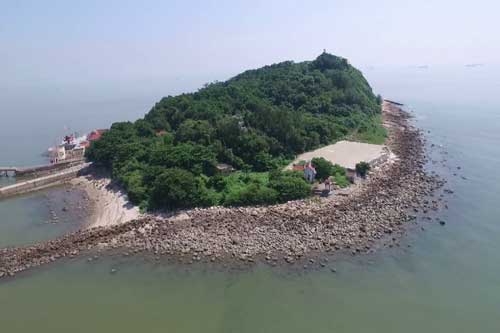 Khám phá vẻ hoang sơ tại đảo Hòn Dấu, Hải Phòng