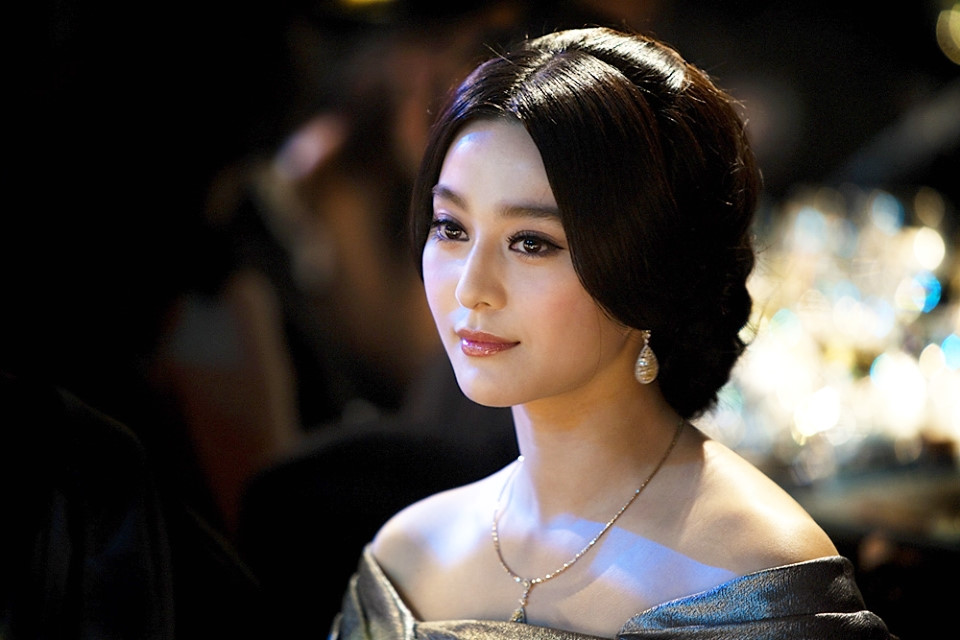 Chỉ vì lớn hơn bạn trai 5 tuổi mà về quê ra mắt tôi bị cả nhà anh nhầm là mẹ vợ tương lai