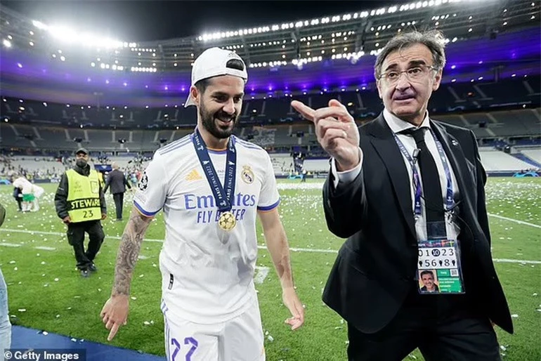 Hai cầu thủ Real Madrid bị UEFA tước chức vô địch Champions League - 1