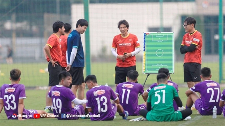 Áp lực của người kế nhiệm HLV Park Hang Seo khi dẫn dắt U23 Việt Nam - 2