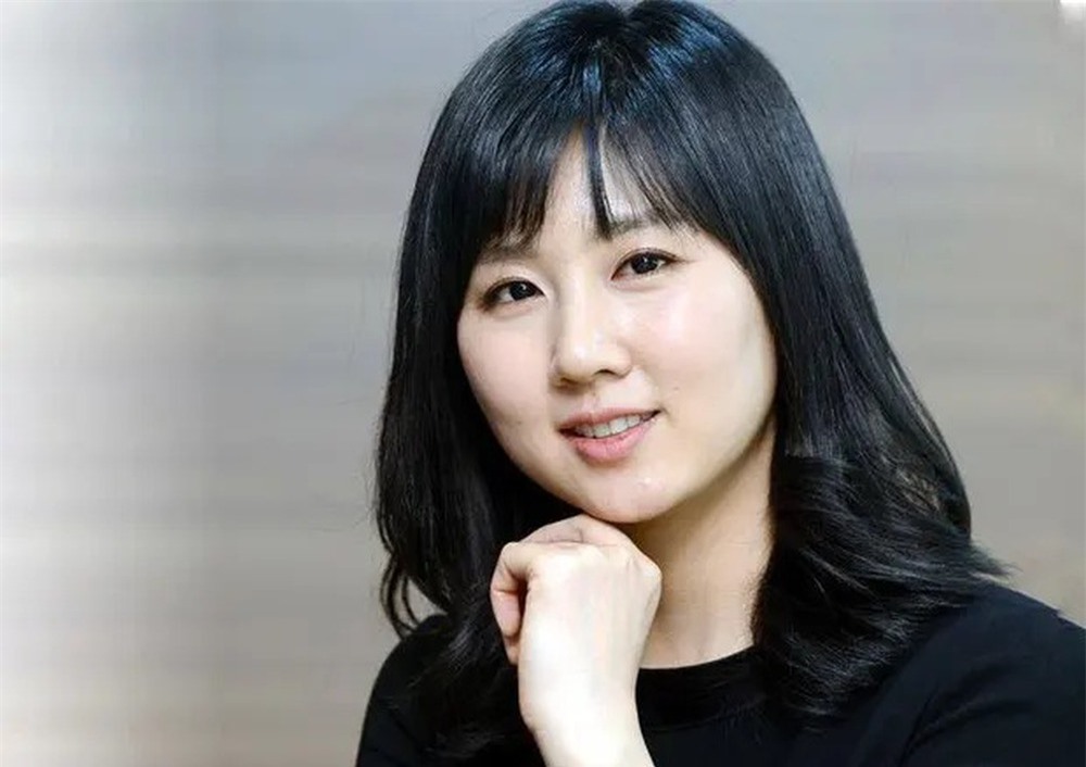 Hoa hậu học vị cao nhất Hàn Quốc tái xuất sau 20 năm, nhan sắc gây xôn xao dư luận vì trẻ đẹp hơn cả lúc đăng quang - Ảnh 6.