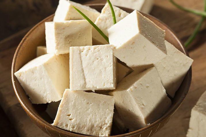 7 lo&#x1EA1;i th&#x1EF1;c ph&#x1EA9;m gi&#xFA;p b&#x1EA1;n t&#x103;ng c&#x1A1; b&#x1EAF;p