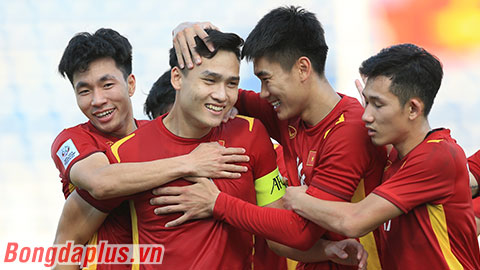 Bùi Hoàng Việt Anh: ‘Tôi gặp may vì vẫn ghi bàn dù đá hỏng phạt đền’