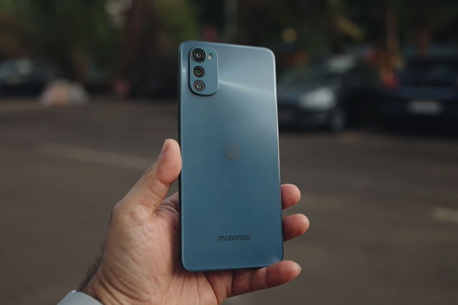 Smartphone chống nước, RAM 4 GB, pin 5.000 mAh, giá rẻ bất ngờ