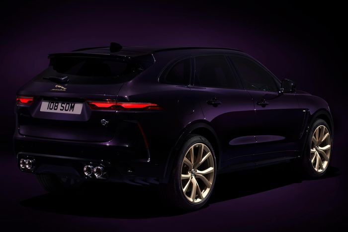 Khám phá Jaguar F-Pace SVR Edition 1988