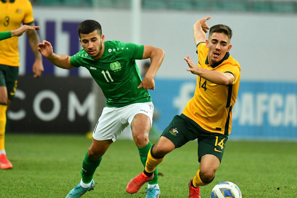 Thắng may U23 Turkmenistan, U23 Australia chờ gặp U23 Việt Nam ở bán kết