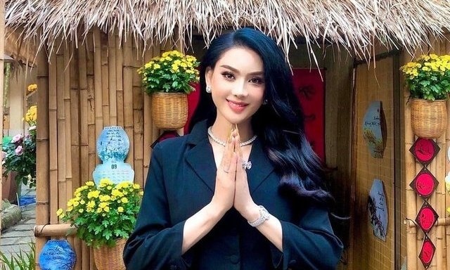 Lâm Khánh Chi: Tôi đâu còn trẻ để làm lại từ đầu, lấy hết người này đến người khác