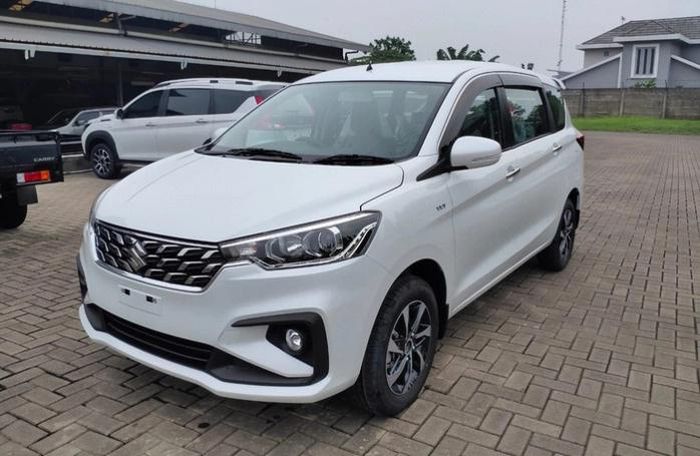 Những mẫu ôtô đáng cân nhắc khi giá xăng tăng cao tại Việt Nam