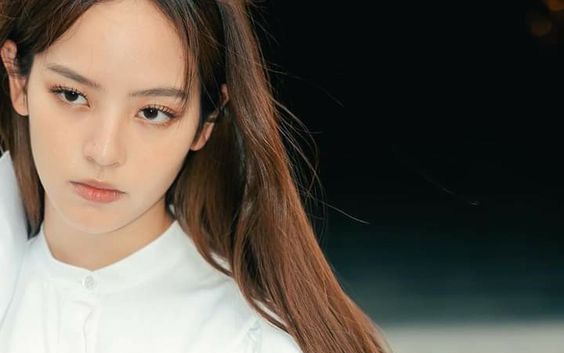 Chồng thú nhận nguồn tiền dùng để đi hưởng tuần trăng mật, nghe xong tôi mềm nhũn cả người nằm vật ra giường