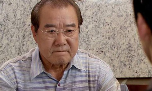 Bố quyết từ mặt khi anh trai tôi lấy chị dâu, 3 năm sau ông bà phải bật khóc trước câu nói của chị