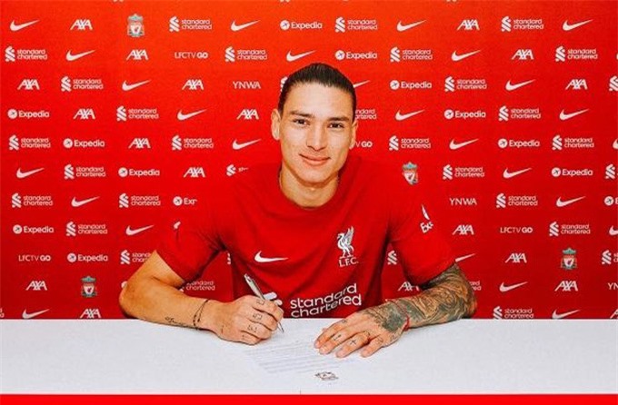 CHÍNH THỨC: Liverpool chiêu mộ thành công Darwin Nunez