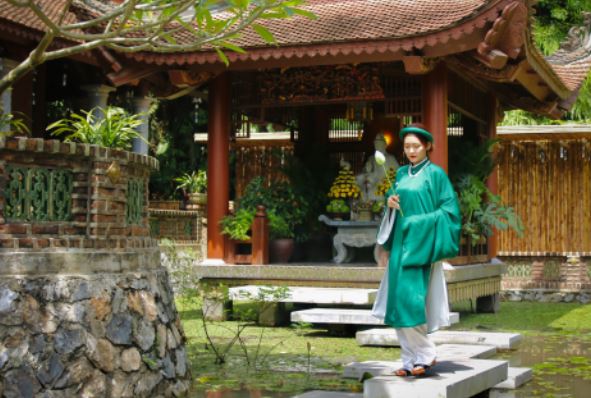 Khám phá ngôi chùa 1000 năm tuổi được ví như chốn tiên cảnh giữa lòng núi rừng