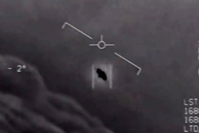 NASA chính thức gia nhập cuộc 'đi săn' UFO