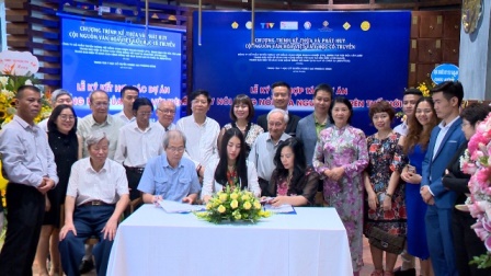 Nâng cao năng lực ngôn ngữ Việt cho thế hệ trẻ tại nước ngoài