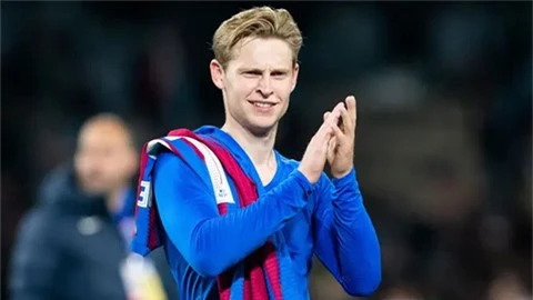 Man United tự tin Barca sẽ phải hạ giá bán De Jong