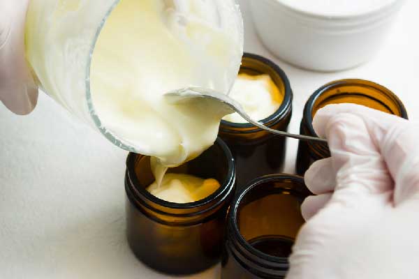 2 công thức tự làm kem chống nắng tại nhà