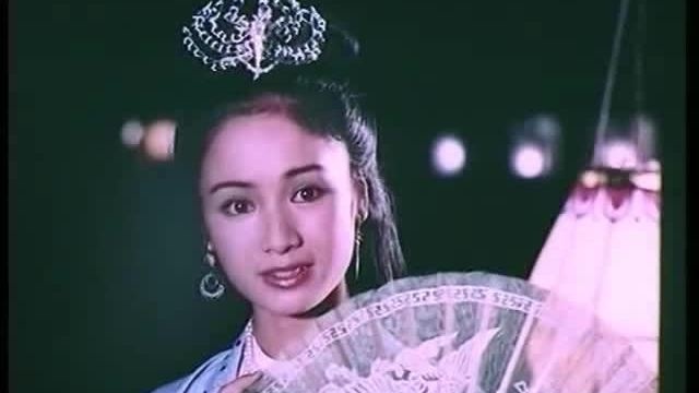 Đường tình duyên trắc trở của nữ diễn viên Việt sở hữu nhan sắc 'khuôn vàng thước ngọc' thập niên 90