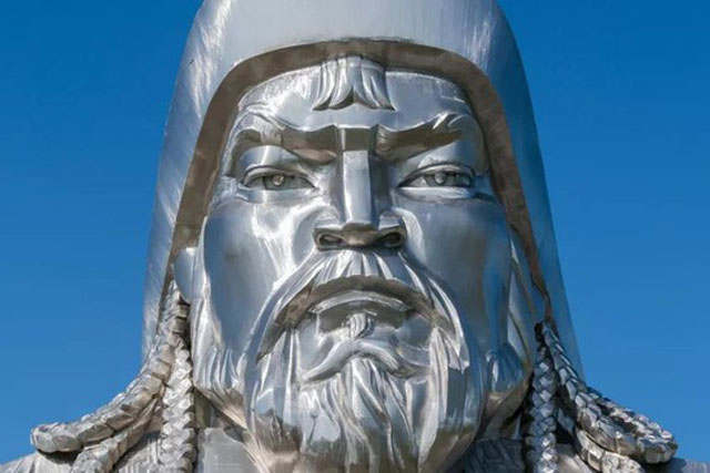 Nghi án 2 vạn người chết để giấu kín lăng mộ Thành Cát Tư Hãn, vậy sự thực nó nằm ở đâu?