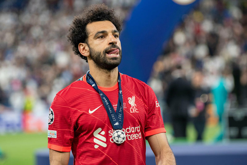 Liverpool bán Mane, lời cảnh báo cho thái độ vùng vằng của Salah