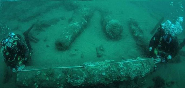 Điều tra "thuyết âm mưu" về tàu ma 340 tuổi chôn vùi thái tử nước Anh