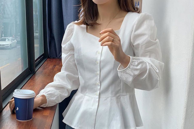 Những mẫu áo blouse cho mùa hè năng động